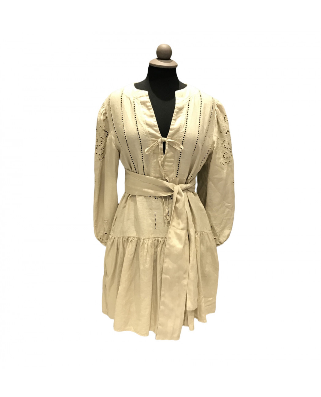 SHORT EMBROIDERED DRESS SHORT EMBROIDERED DRESS