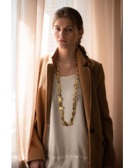 ΚΟΛΙΕ ΜΕ ΟΝΥΧΑ