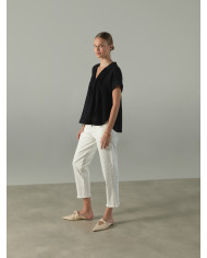 TOP EMBROIDERED BLOUSE