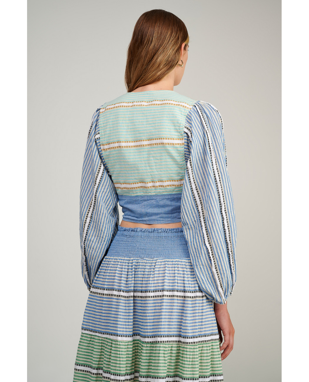 ZAKAR CROP TOP ZAKAR CROP TOP