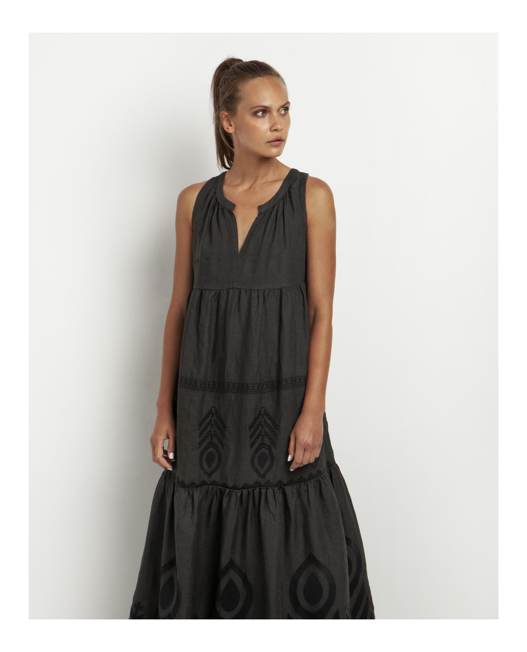 LONG EMBROIDERED DRESS LONG EMBROIDERED DRESS