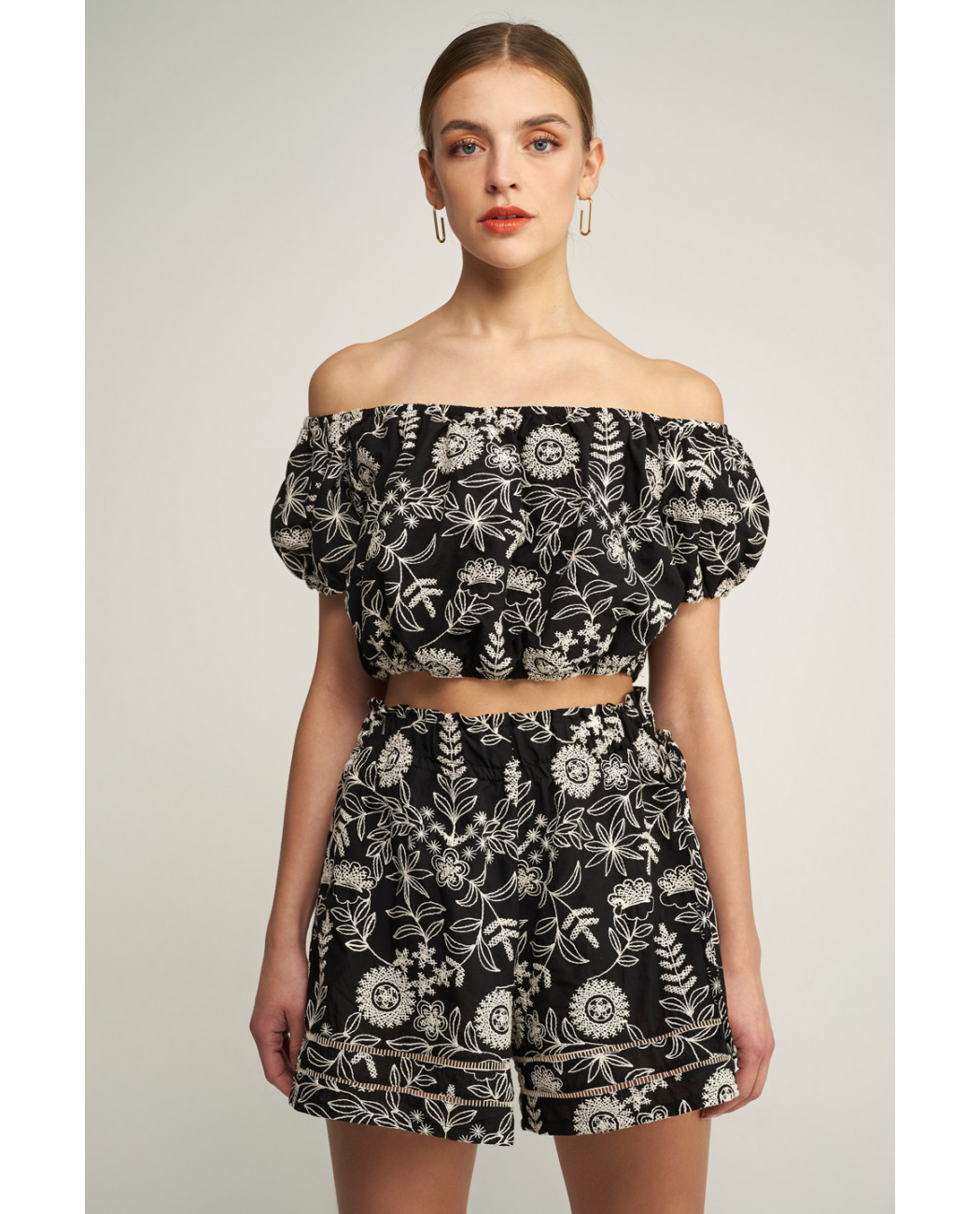 EMBROIDERED TOP EMBROIDERED TOP