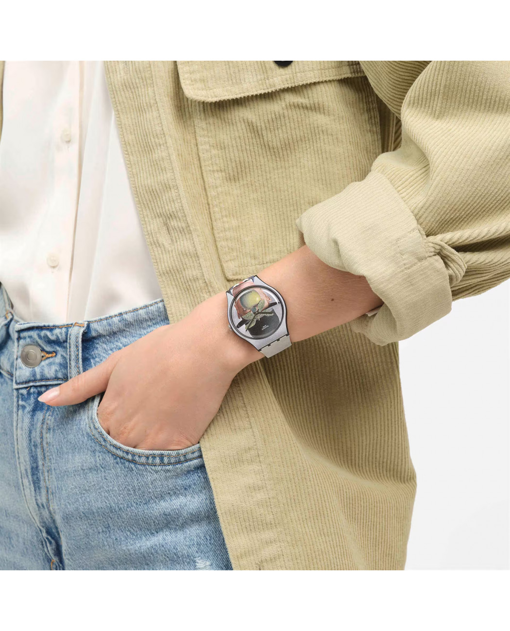 LE FILS DE L'HOMME BY RENE MAGRITTE