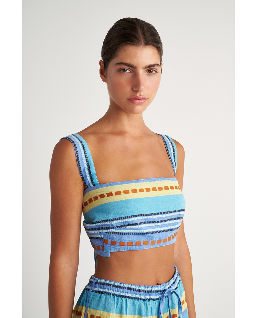 ZAKAR CROP TOP ZAKAR CROP TOP