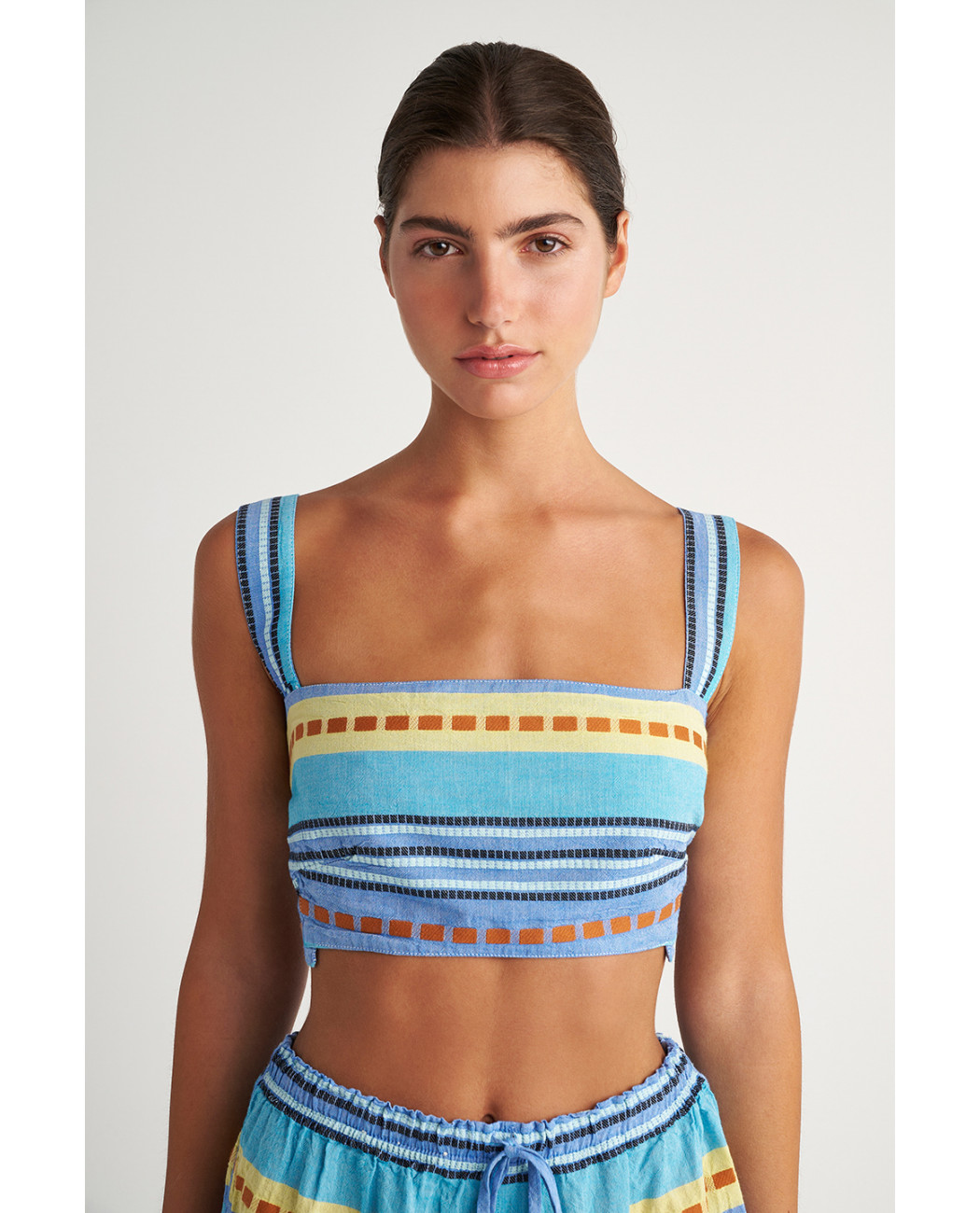 ZAKAR CROP TOP ZAKAR CROP TOP