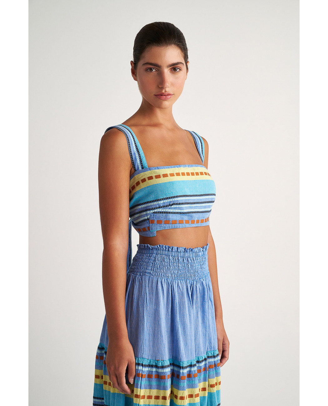 ZAKAR CROP TOP ZAKAR CROP TOP