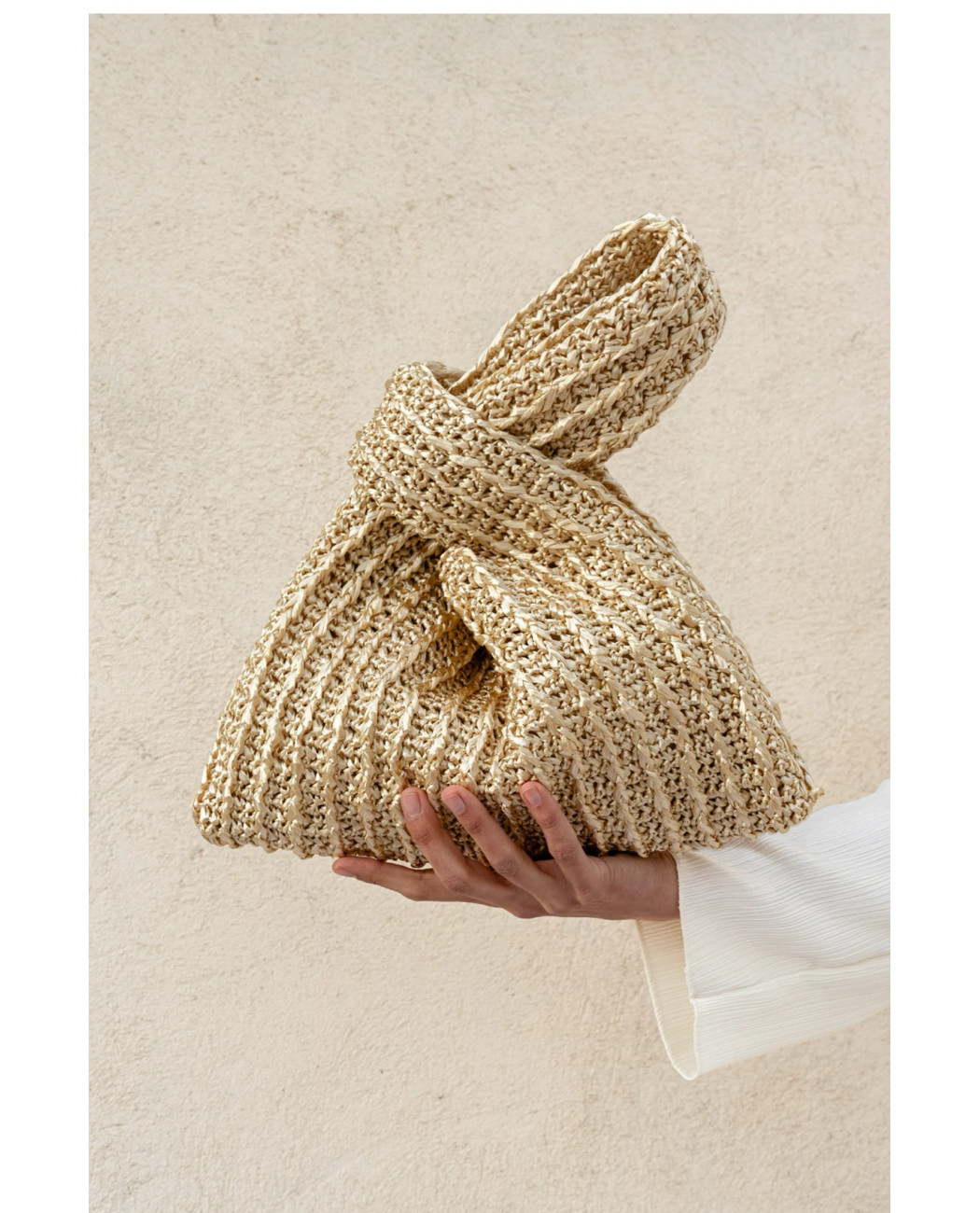 Raffia Knot Bag in Gold Raffia Knot Bag in Gold