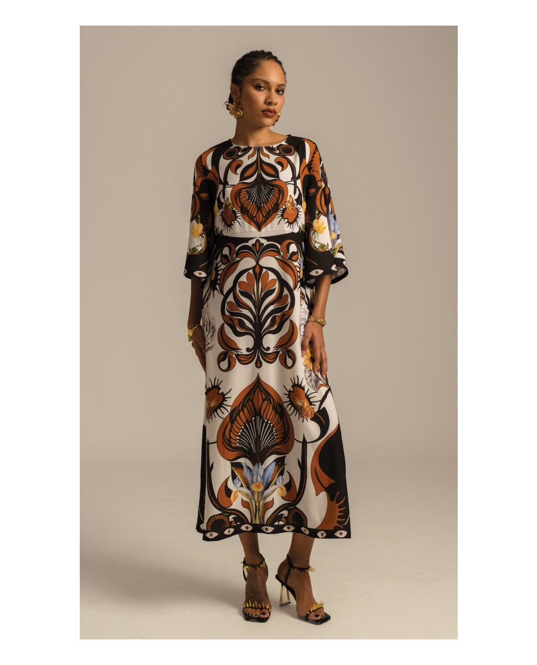 ORNAMENTAL LONG DRESS ORNAMENTAL LONG DRESS