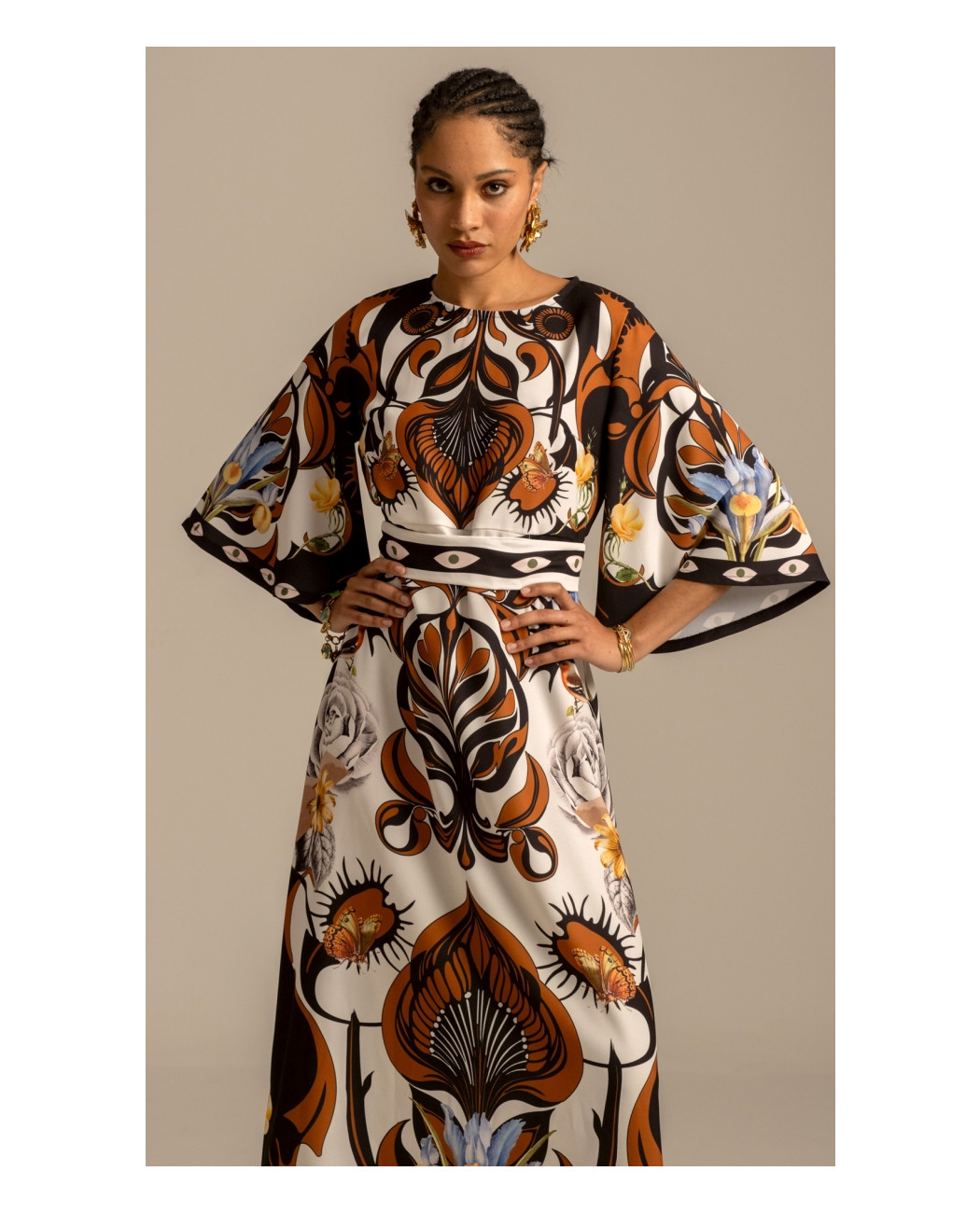 ORNAMENTAL LONG DRESS ORNAMENTAL LONG DRESS