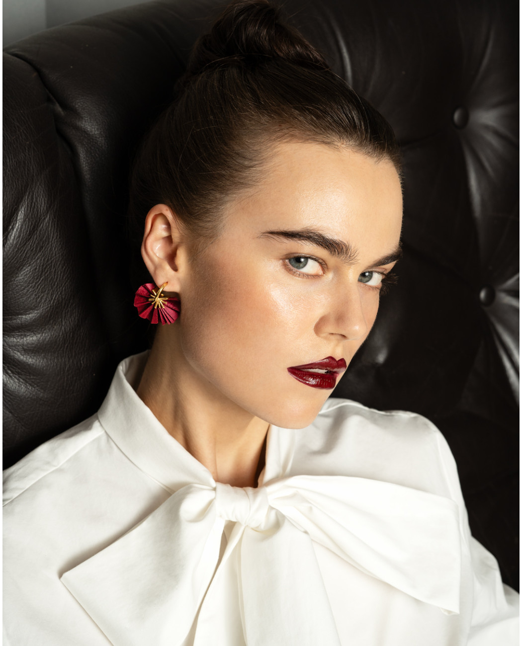 Sparkle Mini Hoops / Bordeaux