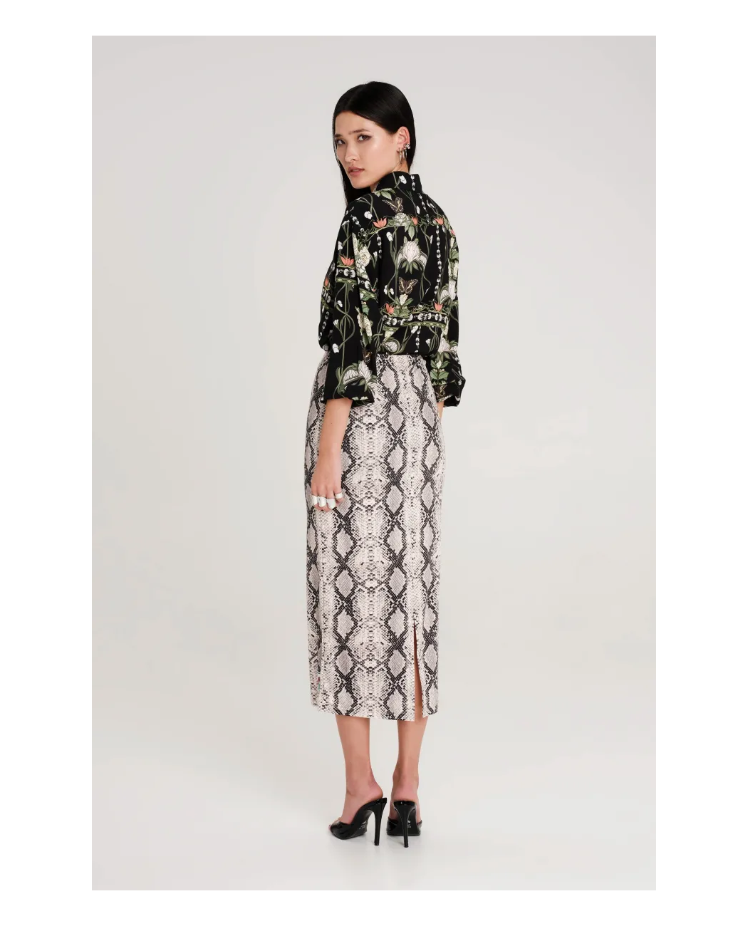 SERPENTINE MIDI SKIRT