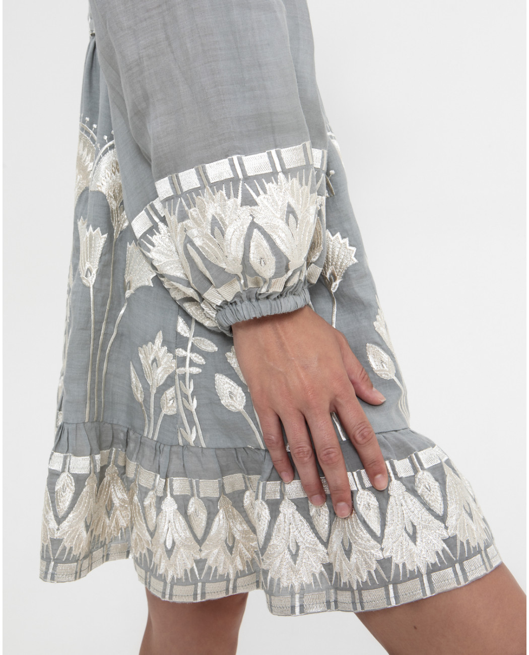 EMBROIDERED DRESS