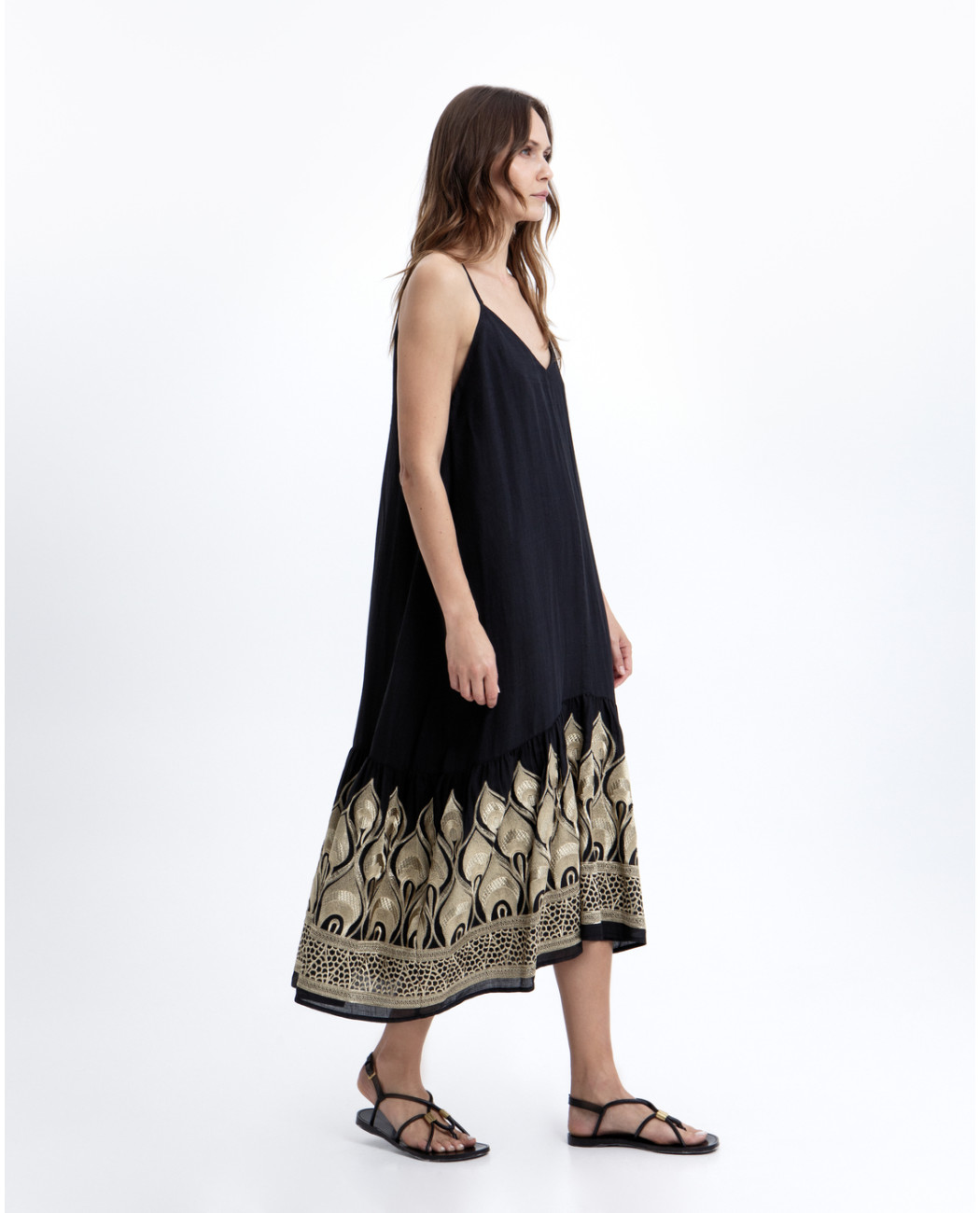EMBROIDERED DRESS