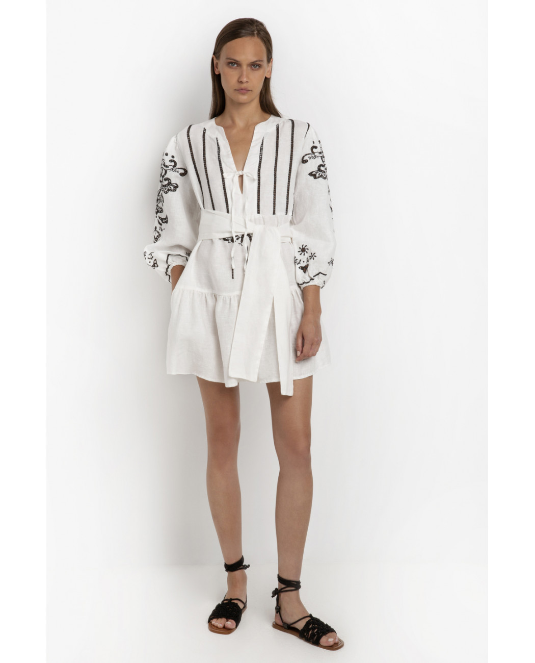 SHORT EMBROIDERED DRESS SHORT EMBROIDERED DRESS