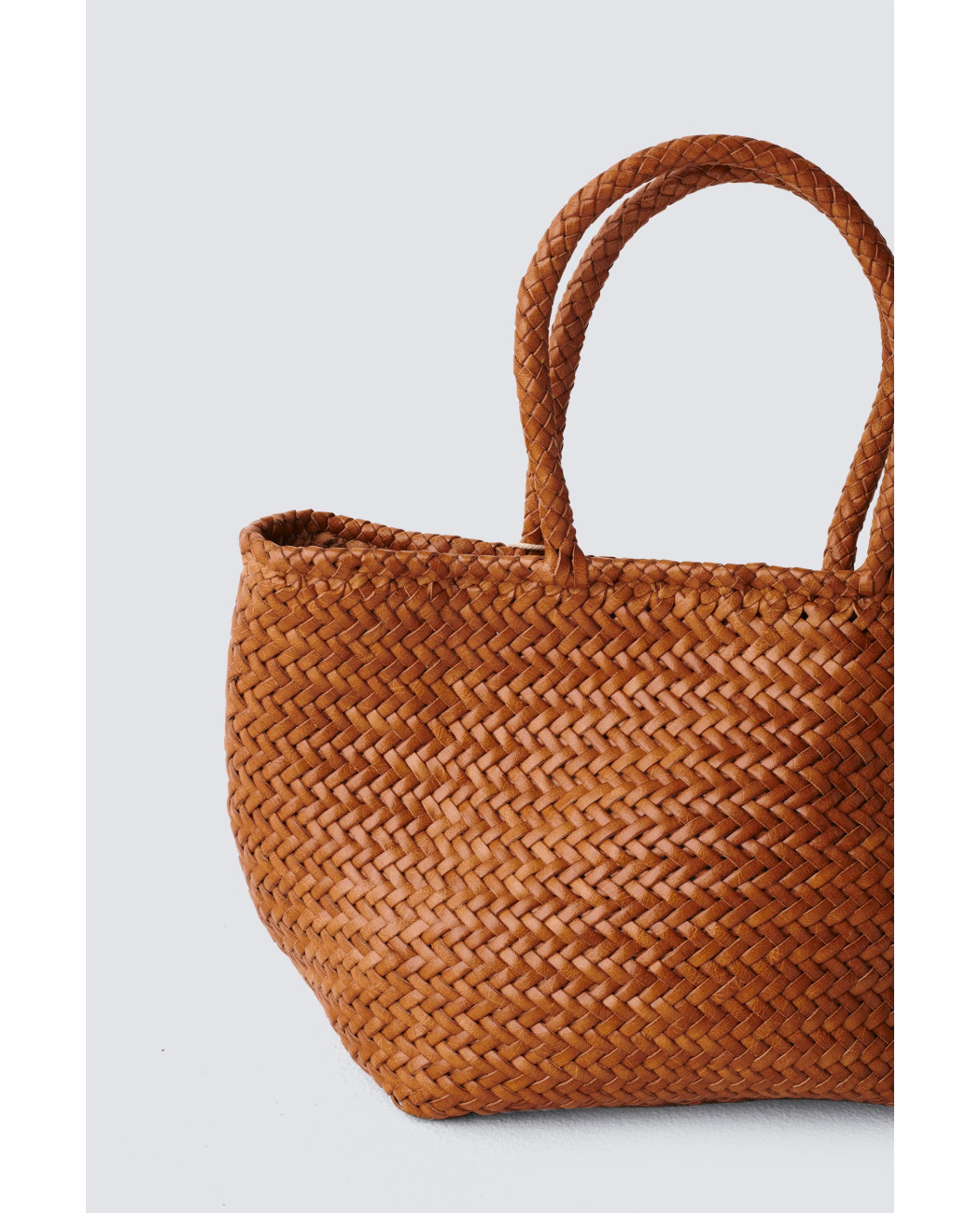 Grace Basket Small Tan
