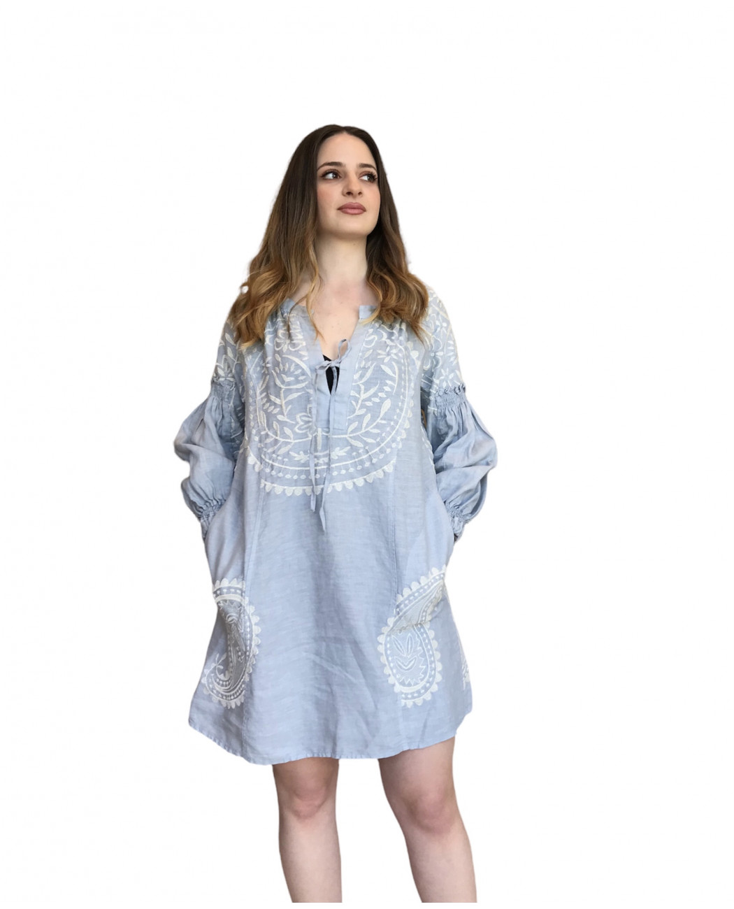 SHORT EMBROIDERED DRESS SHORT EMBROIDERED DRESS